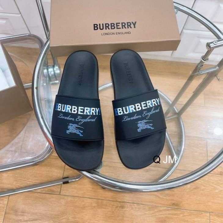 Picture of Burberry Slippers _SKUBurberrysz35-45JM04053324